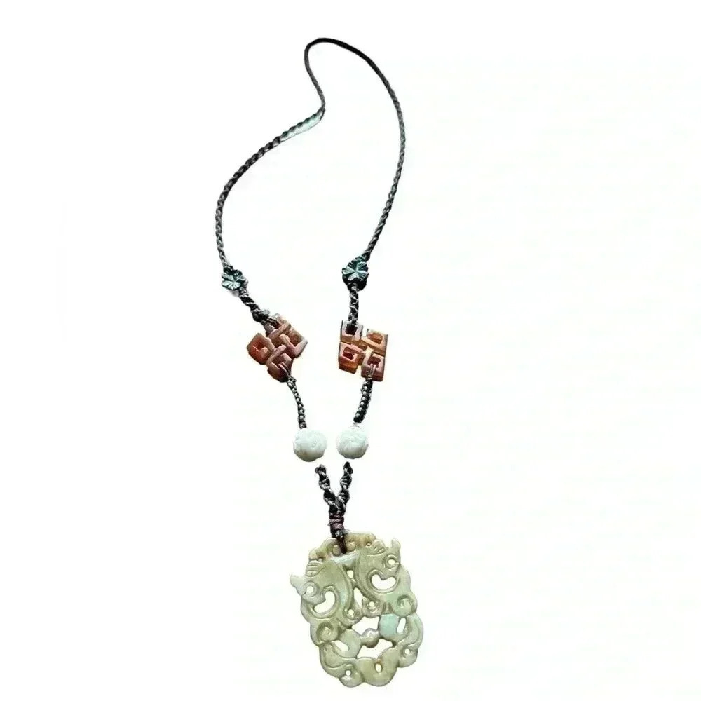Vintage - Chinese resin pendant on braided rope chain 18” non-adjustable